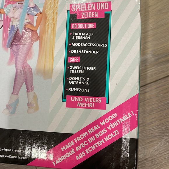 LOL OMG MALL NWOT - Picture 11 of 14